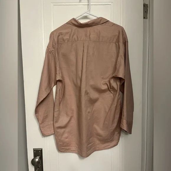 Women's J.Crew Relaxed Tan Button Up Shirt- Size Small- Pre-owned - Picture 4 of 4